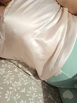 Snapshot of zerdaliii chatting on February 2026 10:04:01 PM zerdaliii online show from February 2026 10:04:01 PM