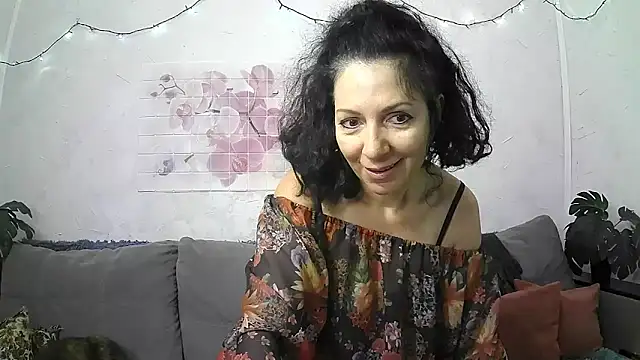ValleriWind online show from May 2026 12:05:01 AM
