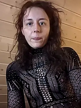 marijacucu online show from November 2025 07:41:02 AM