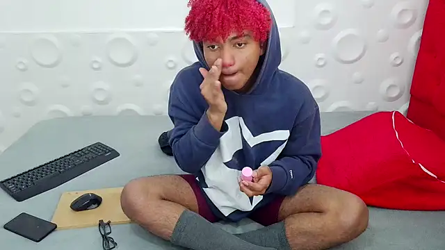 Snapshot of felipecams123 chatting on November 2025 08:11:02 PM felipecams123 online show from November 2025 08:11:02 PM