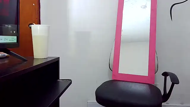 Snapshot of felipecams123 chatting on November 2025 02:15:02 AM felipecams123 online show from November 2025 02:15:02 AM