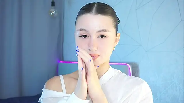 Snapshot of vvillywonka chatting on October 2025 01:38:01 AM vvillywonka online show from October 2025 01:38:01 AM