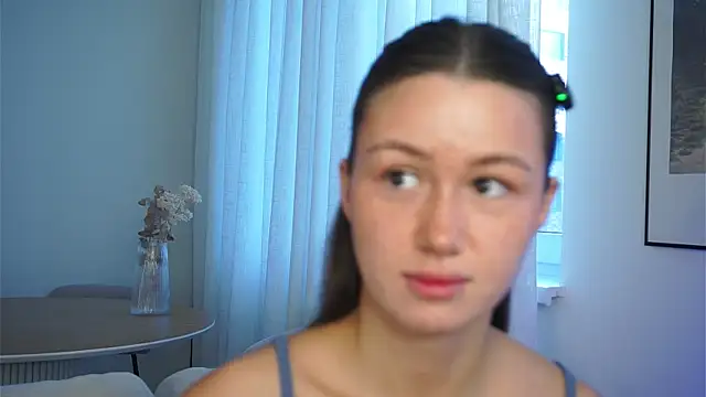 Snapshot of vvillywonka chatting on July 2026 01:55:01 AM vvillywonka online show from July 2026 01:55:01 AM