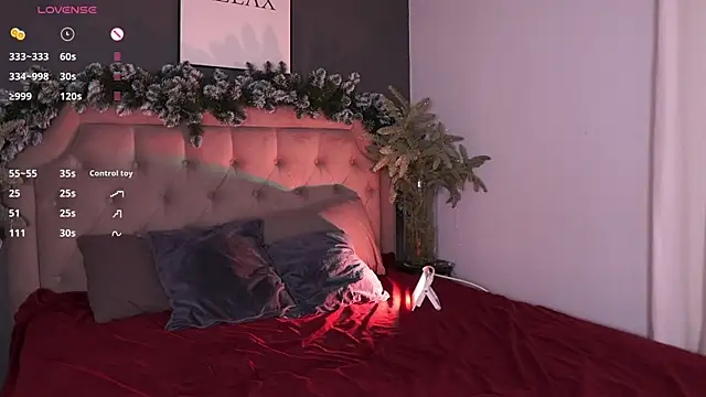 Snapshot of MissBunnyDoll chatting on December 2025 12:34:02 PM MissBunnyDoll online show from December 2025 12:34:02 PM