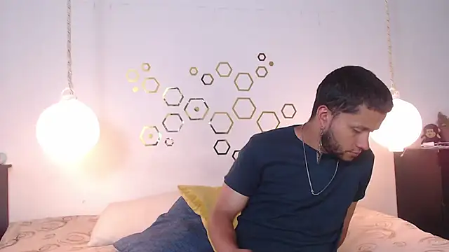 Snapshot of Provincute chatting on September 2025 12:55:01 AM Provincute online show from September 2025 12:55:01 AM