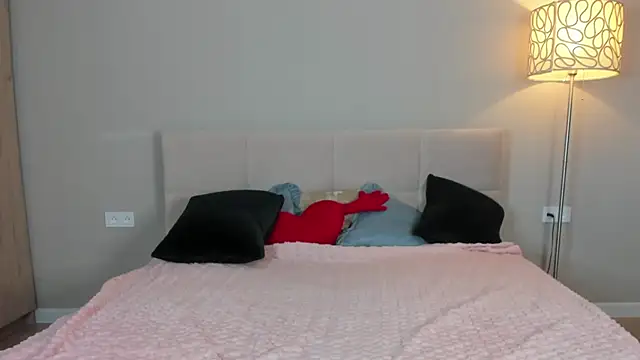 patriciapink online show from April 2026 08:56:01 AM
