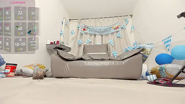 fox-yiyi online show from September 2025 08:05:02 AM