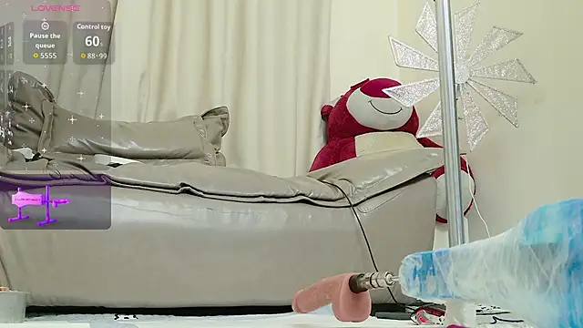 fox-yiyi online show from May 2026 08:07:02 AM