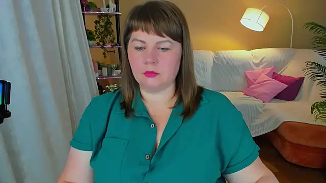 CrystaalStaar online show from September 2025 07:51:02 PM