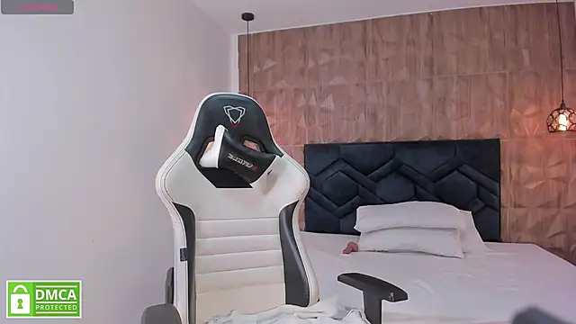 Ava Bonny online show from January 2026 03:41:01 AM