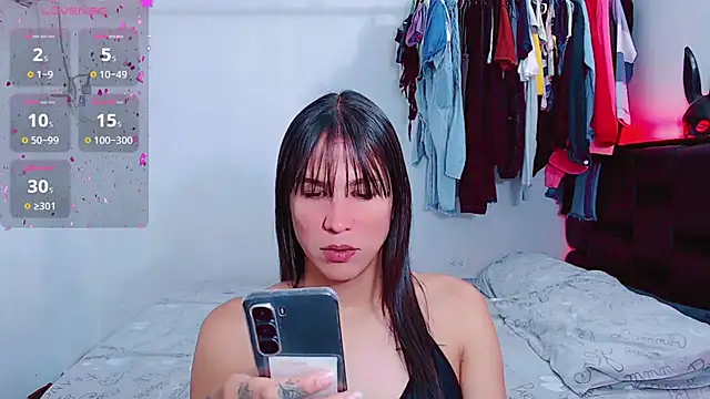 Azley sweet online show from June 2026 03:00:01 PM