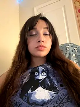 CharmingMaddie online show from November 2025 09:36:02 PM