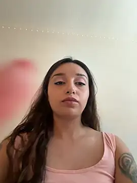 CharmingMaddie online show from May 2026 07:34:02 PM