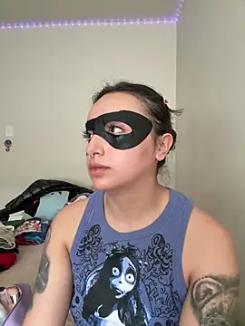 CharmingMaddie online show from May 2026 03:39:02 PM