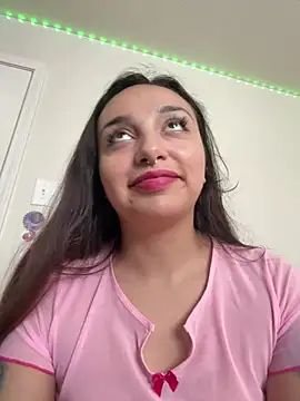CharmingMaddie online show from July 2026 04:22:02 PM