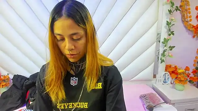 Sofii Anal  online show from November 2025 01:39:01 AM