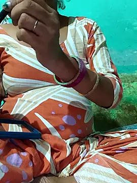 Love-pari077 online show from September 2025 04:14:02 AM