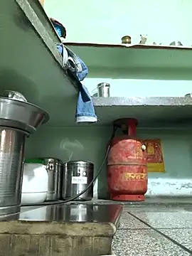 Love-pari077 online show from October 2025 12:31:01 AM