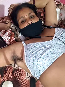 Love-pari077 online show from April 2026 03:25:02 PM
