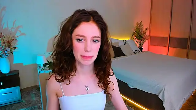 ChristinaConteeree online show from October 2025 11:19:01 AM