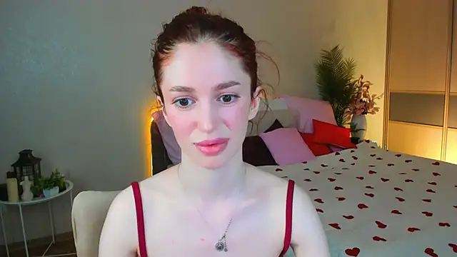 ChristinaConteeree online show from May 2026 05:09:01 PM