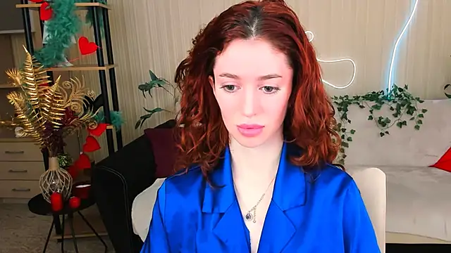 ChristinaConteeree online show from May 2026 07:22:02 PM