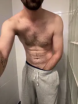 Frankieyyy1 online show from November 2025 03:50:01 AM