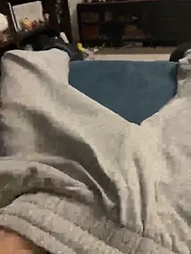 Frankieyyy1 online show from February 2026 11:23:01 PM