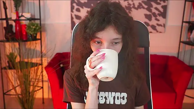 Snapshot of EmmanuellBrown chatting on September 2025 01:03:01 PM EmmanuellBrown online show from September 2025 01:03:01 PM