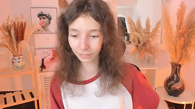 Snapshot of EmmanuellBrown chatting on September 2025 04:17:02 AM EmmanuellBrown online show from September 2025 04:17:02 AM