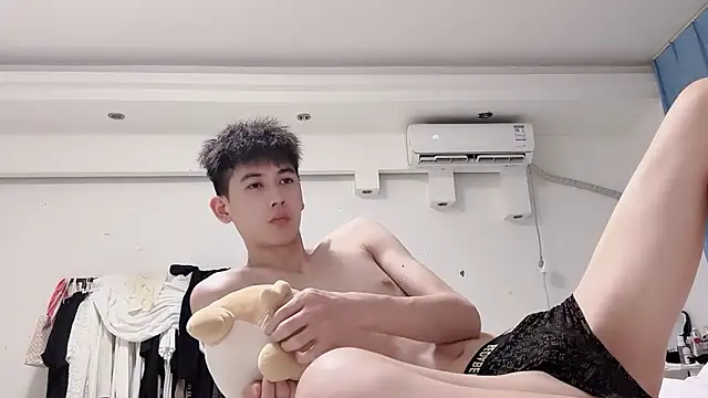 xiaojie2563 online show from October 2025 11:00:01 AM