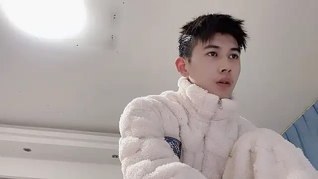 xiaojie2563 online show from January 2026 01:16:01 PM