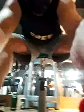 bigbb101011 online show from October 2025 06:12:01 AM