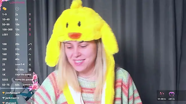 Snapshot of AngelAnty chatting on October 2025 03:24:02 PM AngelAnty online show from October 2025 03:24:02 PM