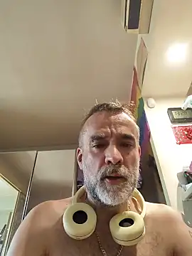 GabyCollado5 online show from May 2026 11:27:01 AM