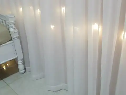 angelainparis28 online show from September 2025 05:13:01 AM