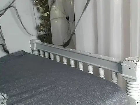 angelainparis28 online show from October 2025 05:19:01 AM