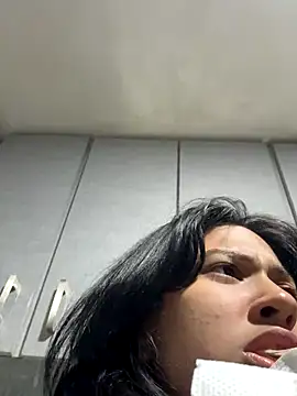 Snapshot of lynn9000 chatting on October 2025 06:55:02 AM lynn9000 online show from October 2025 06:55:02 AM