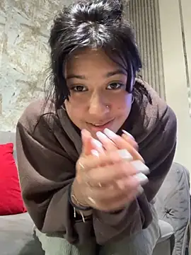 Snapshot of lynn9000 chatting on October 2025 05:50:01 AM lynn9000 online show from October 2025 05:50:01 AM