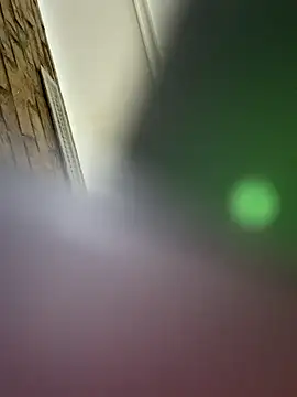 Snapshot of lynn9000 chatting on December 2025 01:36:01 AM lynn9000 online show from December 2025 01:36:01 AM