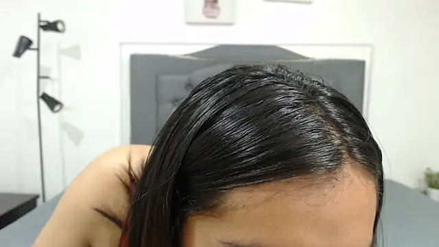 Snapshot of Janne_ chatting on October 2025 03:37:02 AM Janne online show from October 2025 03:37:02 AM