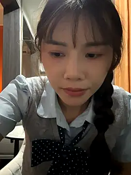 Snapshot of Adora188 chatting on September 2025 01:10:01 PM Adora188 online show from September 2025 01:10:01 PM