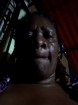 Snapshot of randyboom chatting on December 2024 10:47:01 AM randyboom online show from December 2024 10:47:01 AM