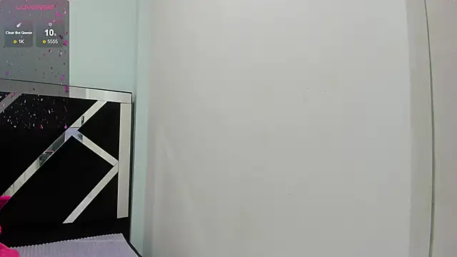 iisabella noa online show from November 2025 02:08:02 PM