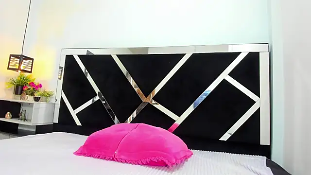 iisabella noa online show from January 2026 01:16:02 PM