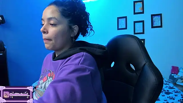 milita houston online show from October 2025 04:31:02 AM