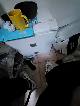 Snapshot of giova17cm chatting on January 2026 01:46:01 PM giova17cm online show from January 2026 01:46:01 PM