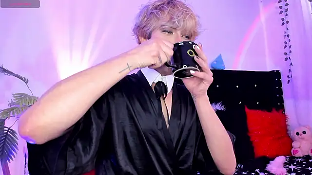 Cooperrosscute233 online show from February 2026 03:39:01 PM