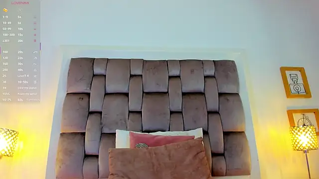 HarleyQueen666 online show from October 2025 11:10:01 AM