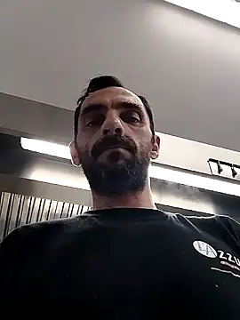 hotmen83 online show from October 2025 09:40:01 AM